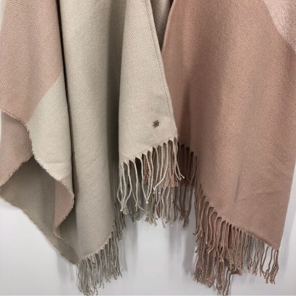 Soia & Kyo Mirel Woven Scarfigan Pink Beige Colorblock Fringe One Size Cozy Warm - Picture 7 of 13